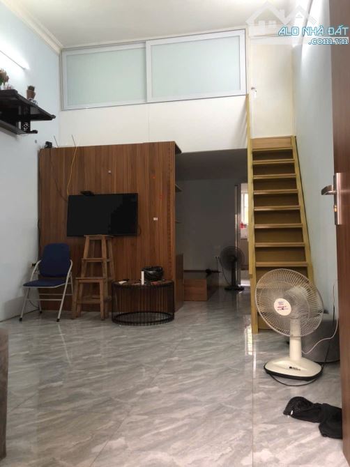 Chính chủ cần bán căn tập thể dệt Ao Sen - 1