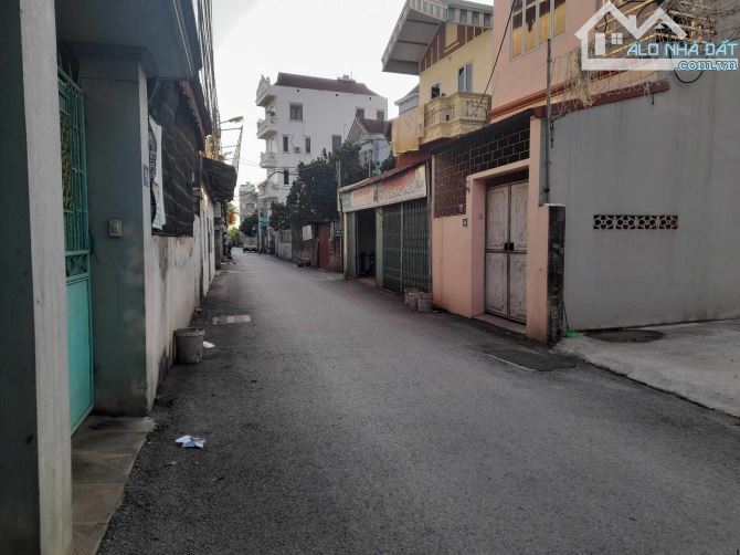 ĐẤT BIÊN GIANG ÔTÔ ĐỖ CỔNG GẦN 70M HƠN 3 TỶ - 1