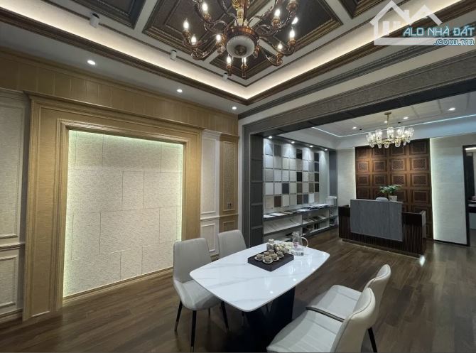 Trung tâm Tp - Mặt phố Bà Triệu (gần vincom) 80m2, 2 tầng, kinh doanh đỉnh - Giá hơn 9 tỷ - 1