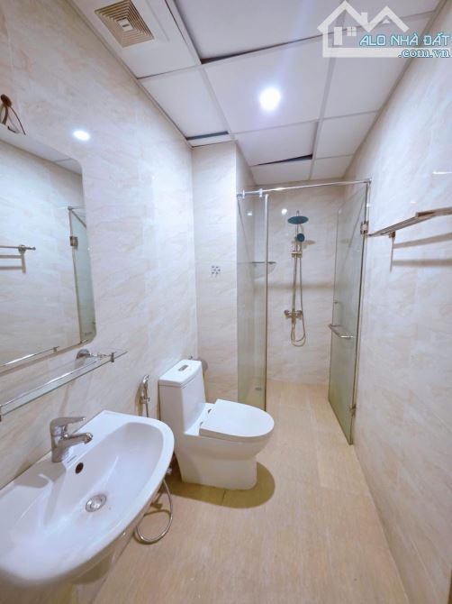Bán Căn CC 85M- 3 Ngủ - 2 WC tại Hateco Hoàng Mai- Full Nội Thất- Nhỉnh 5 Tỷ(TL) - 1