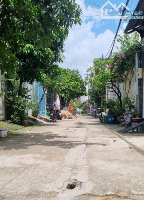 Bán Đất đường Thạnh Lộc 22, Quận 12 - Gần ngã tư Ga dt 5x16,5m giá 4,5 tỷ - 1