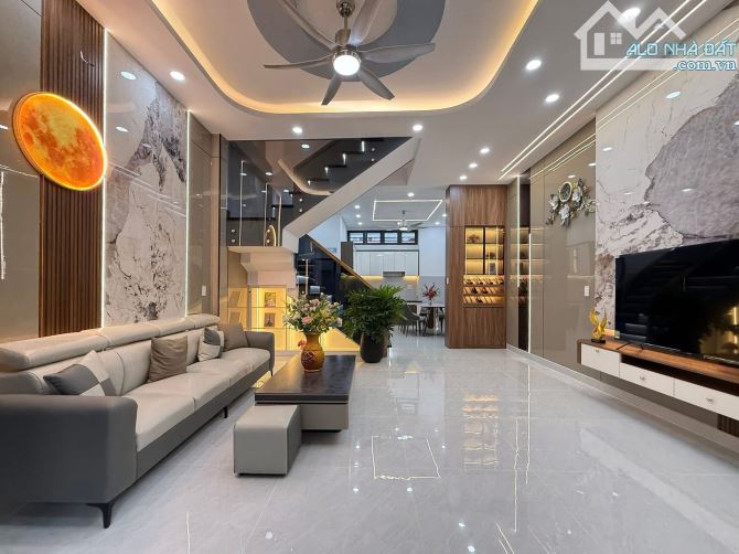 GIÁ TỐT KHU QUẬN 10 - HẠ GIÁ CÒN 5,76TỶ ĐƯỜNG TAM ĐẢO, NGAY KHU CƯ XÁ BẮC HẢI. SỔ CHUẨN - 1
