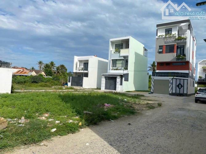Lô đất vuông vức đường ô tô hẻm phú nông gần kđt vĩnh điềm trung - 1