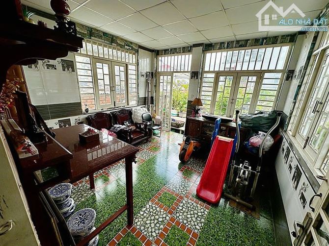 Bán Nhà Trung Mỹ Tây - Quận 12 - DT 6×32 - 2 tầng - giá chỉ 8 tỷ - 1