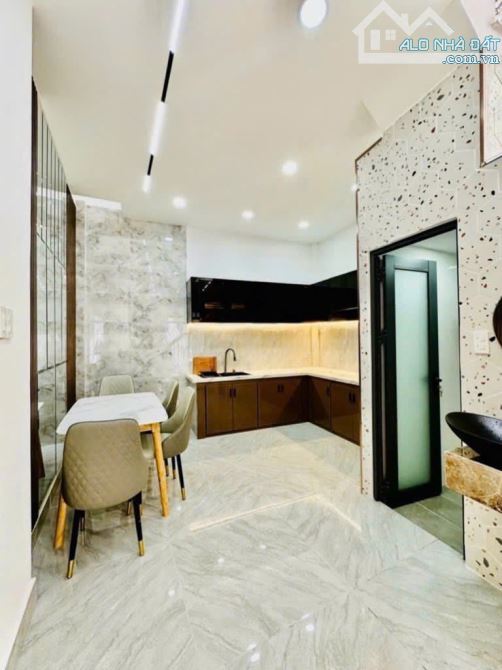CHỈ 4TY5 - 40M2 NỞ HẬU - LẦU TRỆT - PHƯỜNG 11 - THỐNG NHẤT - GÒ VẤP - 1