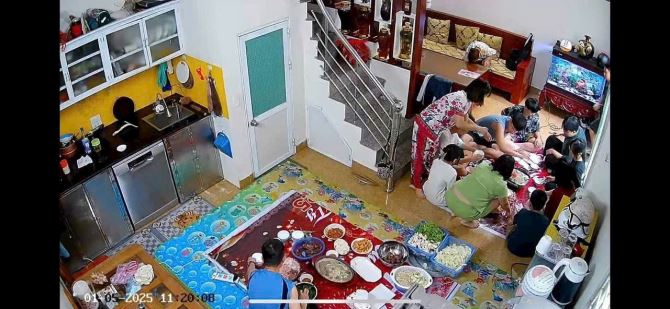 BÁN NHÀ PHỐ HOA LÂM LONG BIÊN NHỈNH 5 TỶ 35m 5 TẦNG MT 4m Ô TÔ KINH DOANH GẦN BIGC - 1