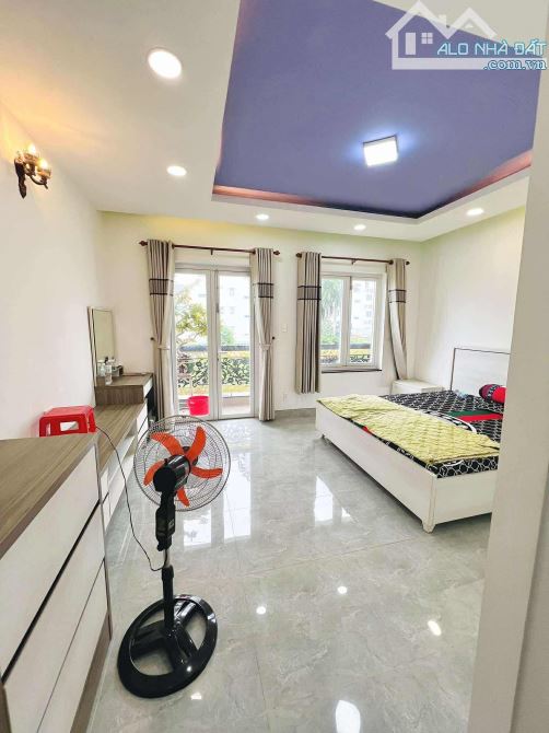 NGUYỄN SƠN TÂN PHÚ HẺM 10M 4.8❌14.2 - 4 TẦNG CHỦ XÂY TÂM HUYẾT - HOÀN CÔNG ĐỦ. GIÁ 11.5 TỶ - 1