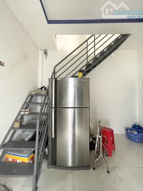 GÓC 2 MẶT TIỀN -XE HƠI ĐỂ TRONG NHÀ -CHỐT GẤP CH3,65TỷỈ - 1