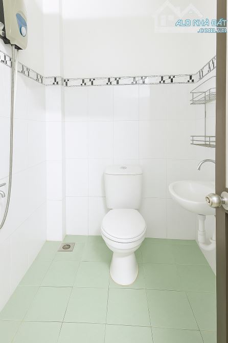 NHÀ BÁN, LẠC LONG QUÂN, TÂN BÌNH, HẺM Ô TÔ 5M, 2 TẦNG, 4X13, CHỈ 7 TỶ+ - 1