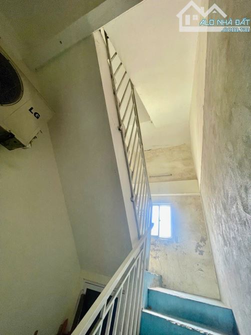 Bán nhà đường nhựa 6m Phan Thanh cách ĐH Duy Tân 70m có 18p dòng tiền 40tr/th - 1