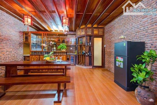 VILLA 2 TẦNG SIÊU ĐẸP GIÁ HẠT DẺ – VỊ TRÍ VÀNG HỘI AN - 1