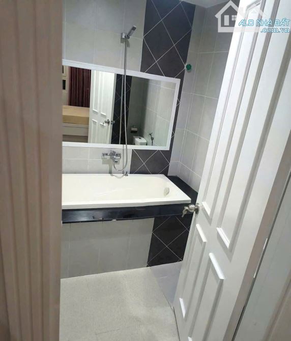 Chung cư Ruby- Nguyễn Sỹ sách, Tân Bình:2p ngủ,90m2, Full NT, 10,5tr - 1