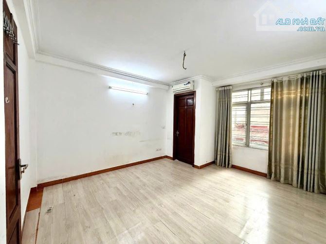 Bán Tòa ccmn Hào Nam 55m 6T, 8 phòng, dòng tiền 40tr/ tháng 11.7 tỷ. - 1