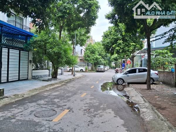 THẠCH BÀN - PHÂN LÔ - VỈA HÈ - THÔNG SỐ ĐẸP. - 1