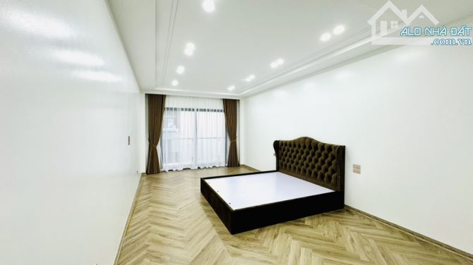 Hiếm bán nhà phố trạm - 40m2 - 4 tầng - full nội thất nhỉnh 6 tỷ - 1