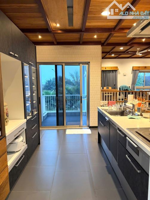 SIÊU BIỆT THỰ 800M2 NAM ĐÀ NẴNG-KHU CHUYÊN GIA YÊU THÍCH-GẦN TRƯỜNG QUỐC TÉ - 1