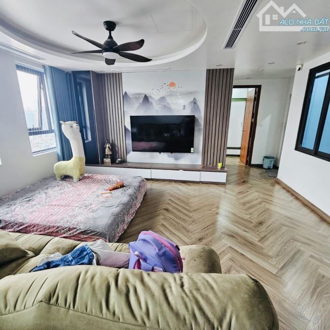 Bán căn Duplex Toà Sapphire số 4 Chính Kinh, TX. 250m2 5PN, 3WC, Căn góc. Sổ đỏ. 15,79 tỷ. - 1