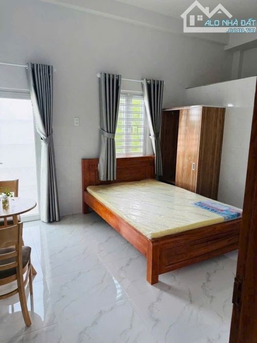 Bán CHDV mặt tiền Đường hàng tre ,Long Thạnh Mỹ, Q9  - DT: 4,5 x 28 - 1