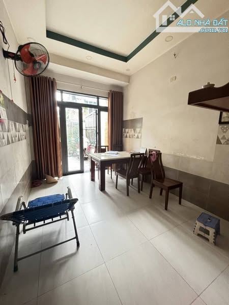 NHÀ ĐẸP CHỢ BÀ CHIỂU - 90M2 - XE HƠI ĐỔ CỬA - CHỈ 9.X TỶ - VŨ TÙNG - BÌNH THẠNH . - 1