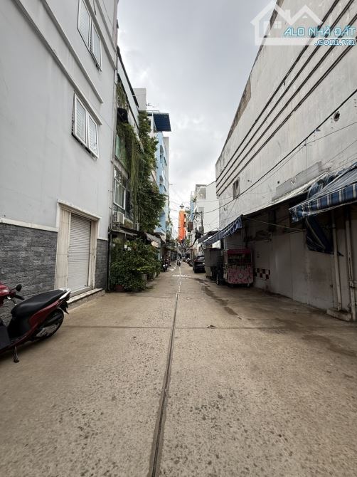 💥💥💥 QUẬN 5, BÁN NHÀ HXH 3 TẦNG NGUYỄN TRÃI – 48M² NỞ HẬU  – CHỈ  7,9 TỶ TL 💥💥 - 1