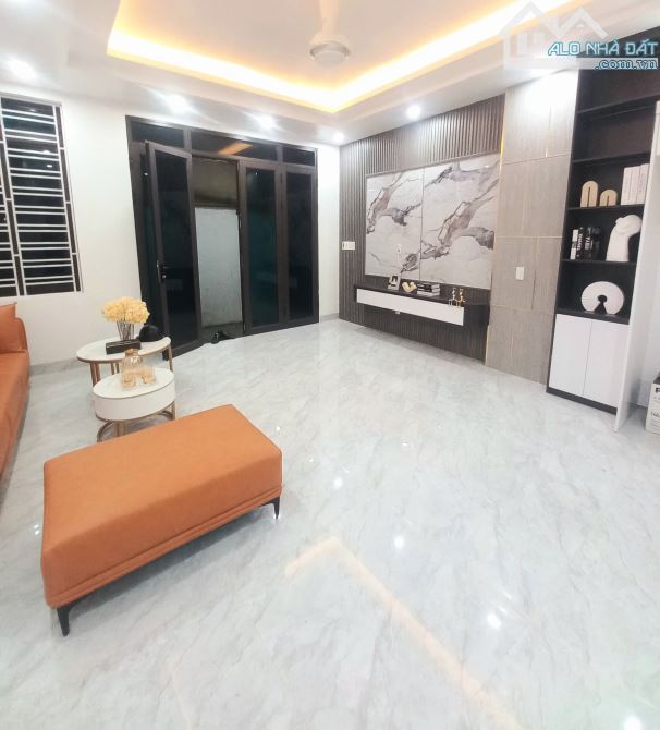 3,15 tỷ bán nhà 4 tầng Chợ Con, Lê Chân, Hải Phòng.  Diện tích  42m, hướng bắc , ngõ 2m - 1