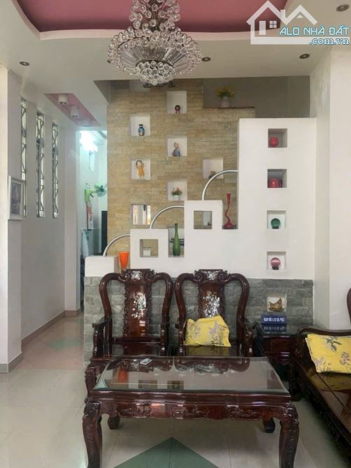 Nhà MT 5 tầng- vị trí kinh doanh Hàn Hải Nguyên- Quận 11 - 1