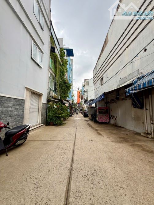 🏡 🔥 QUẬN 5, BÁN NHÀ MỚI 3 TẦNG HXH - NGUYỄN TRÃI  – GIÁ TỐT 6,3 TỶ TL🏡 🔥 - 1
