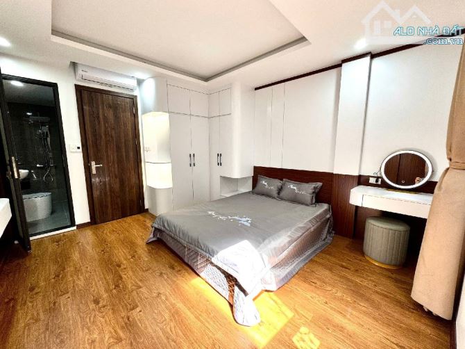 14 TỶ BÉ . NHÀ Ở KẾT HỢP KHAI THÁC DÒNG TIỀN . CÁCH Ô TÔ 15 M . - 1
