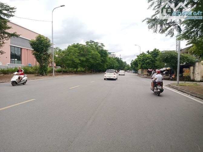 8 TỶ, BÁN ĐẤT Phân lô Đấu giá 62m2, ô tô tránh, vỉa hè, CỔ BI, Gia Lâm - 1