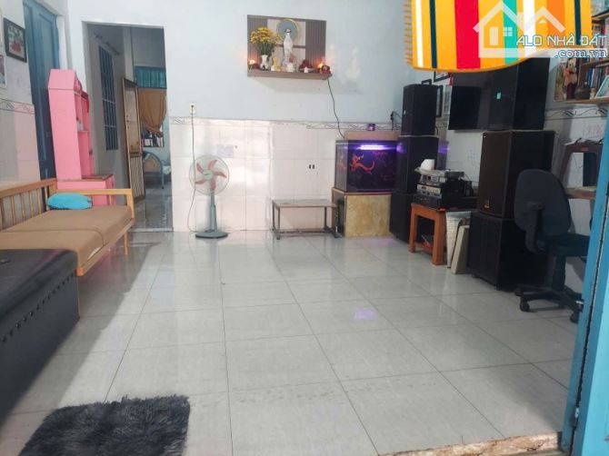 TP.Thuận An- 100m2 - 2.79 tỷ - 2 Tầng - Đường 8m - SHR - 1