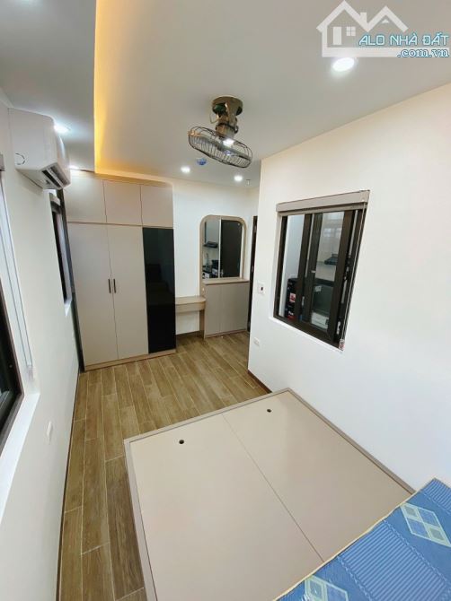 Căn hộ dòng tiền Nguyễn Chí Thanh 91m2, 7 tầng, 16 phòng, 19 tỷ, thu 95 triệu/tháng, sổ A4 - 1