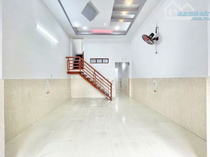 Bán Nhà Gác Lửng Mặt Tiền Cao Bá Quát , Sát Nguyễn An Ninh - Dĩ An - 1