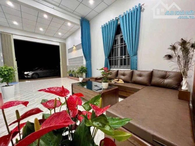 BÁN NHANH CĂN NHÀ CẤP 4 HẺM ÔTÔ YNUÊ - 1