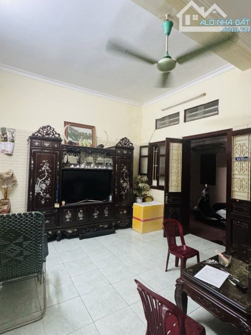 BÁN CĂN NHÀ P KIM MÃ DT68M, 3 T, MT 5,2M, 17 TỶ. - 1