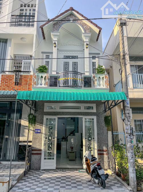 Bán nhà trệt lầu đường 26 KDC Thới Nhựt 1 - 12