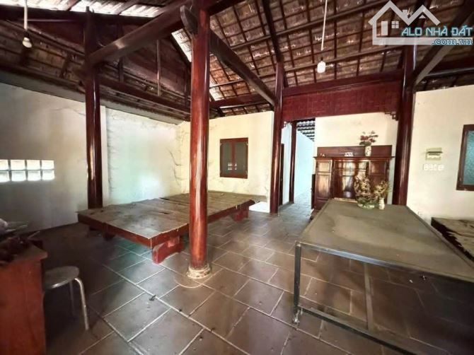 Xuất ngoại bán nhanh nhà vườn 781m2 tại Bến Lức. Giá 4.8 tỷ còn 3.2 tỷ - 12
