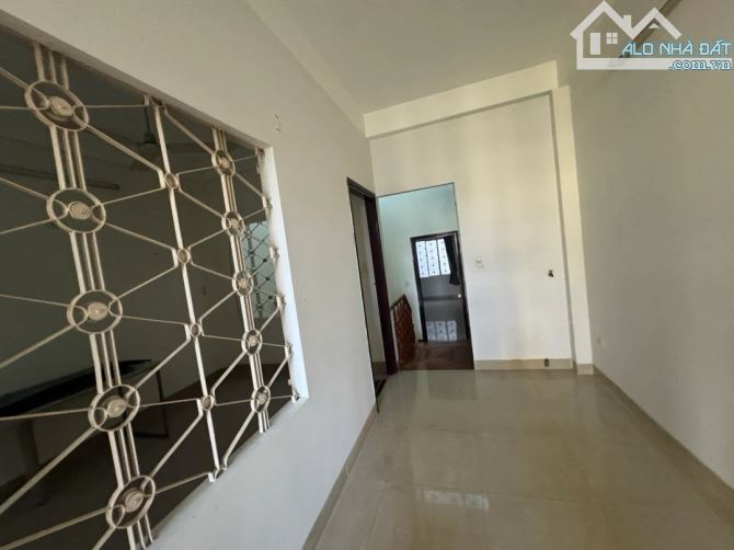 CHÍNH CHỦ BÁN NHÀ MẶT TIỀN HÀ HUY GIÁP – 81M² – 3 TẦNG – 4 PHÒNG NGỦ – GIÁ 9.8 TỶ - 13