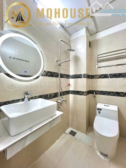 SIÊU PHẨM CHDV 18 PHÒNG 6 TẦNG ĐÚC - HXH 98M2  DÒNG TIỀN 100TR/TH NGAY LÊ VĂN THỌ 17.8 TỶ - 13