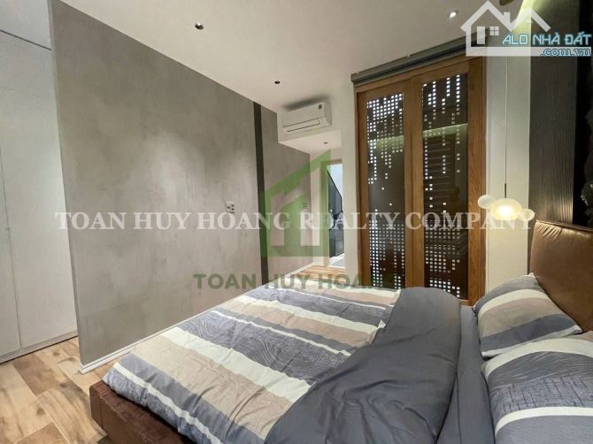 Nhà 3 Tầng 4 Phòng Ngủ Hiện Đại Nam Việt Á – D399 - 14