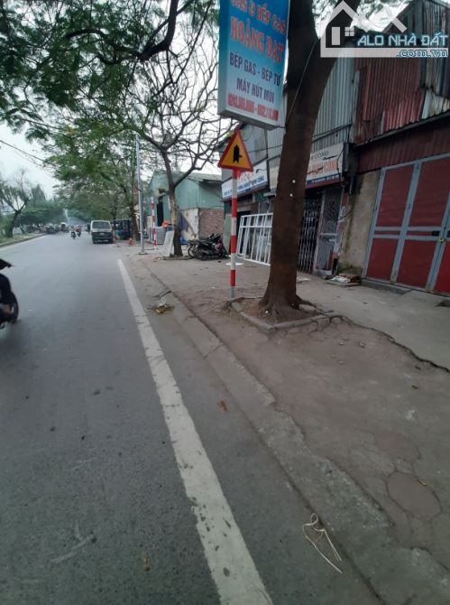 Mảnh mảnh đất mặt phố Trần Hòa, Hoàng Mai DT 1500m2, MT 30m. Giá 150 tỷ. - 1