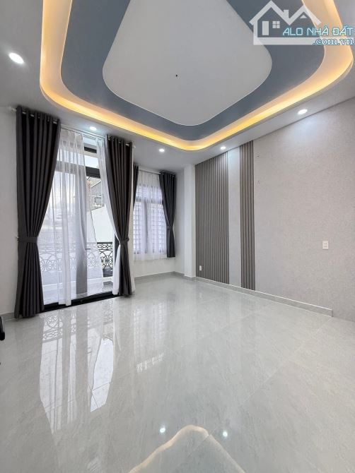 GIÁ TỐT KHU QUẬN 10 - HẠ GIÁ CÒN 5,76TỶ ĐƯỜNG TAM ĐẢO, NGAY KHU CƯ XÁ BẮC HẢI. SỔ CHUẨN - 19