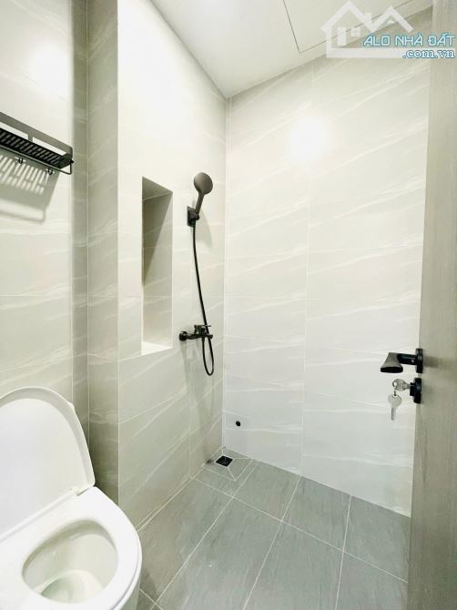 TOÀ CĂN HỘ HẢI CHÂU 6 TẦNG NGAY PHAN ĐĂNG LƯU BÁN NHANH 23  TỶ X - 2