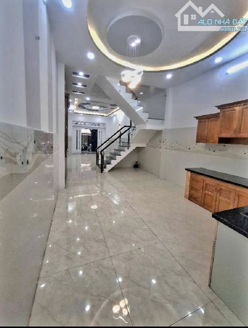 Bán nhà ( 4 X 20 ) 4 tầng đúc mới đẹp vào ở ngay, hẻm 4m giá 6,6 tỷ. - 2