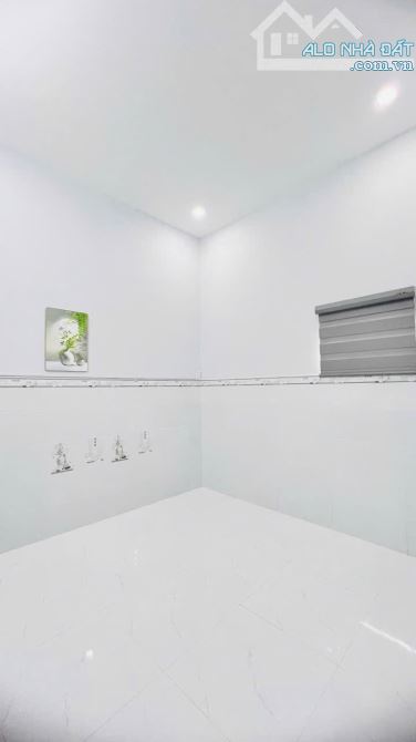 Cần Bán Nhà Trệt Mới - Sổ Hồng Riêng - Hẻm 2806 Huỳnh Tấn Phát - 2