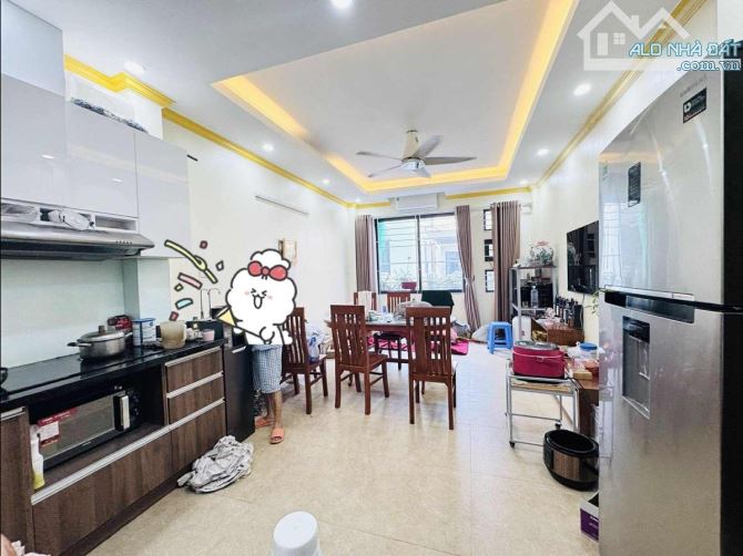 Bán Nhà Xây Mới Tây Hồ 40m2 5 Tầng Ô Tô Đỗ Cửa Tặng Full Nội Thất Cạnh Khu Đô Thị Ciputra - 2