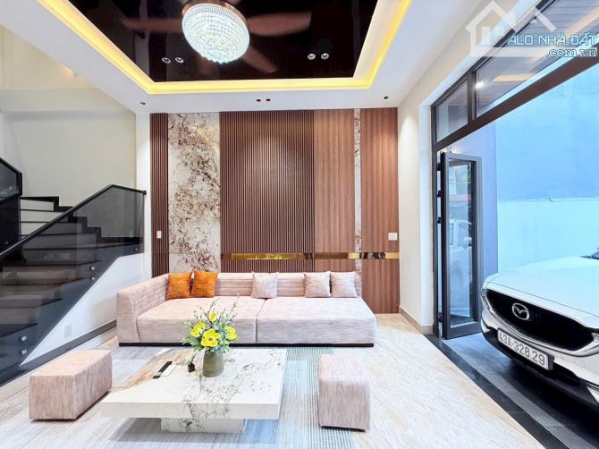 Bán nhà 3 tầng MT Trần Kim Xuyến Hoà Xuân Cẩm Lệ - 2