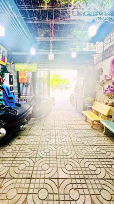 🏠 BÁN NHÀ ĐƯỜNG SỐ, P.4, Q.8 - 3 TẦNG BTCT, XE HƠI VÀO NHÀ - CHỈ 7.X TỶ. - 2