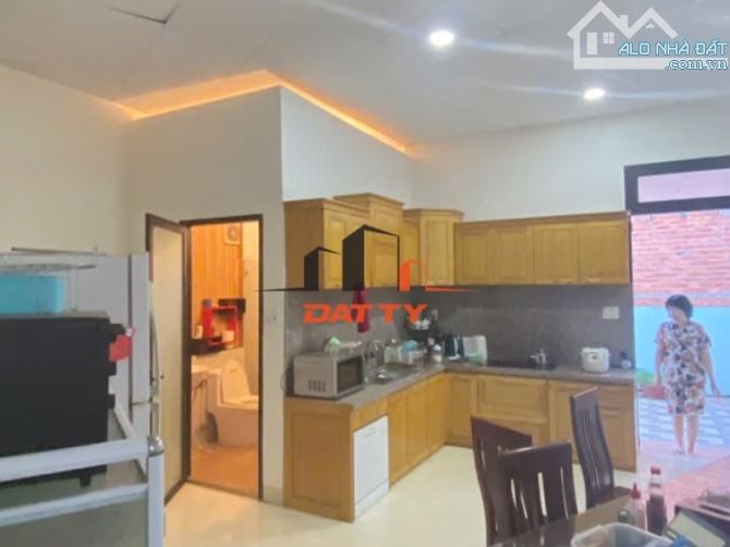 NHÀ HẺM 170 LÊ DUẨN, P TÂN THÀNH. GIÁ  4.2 TỶ - 2