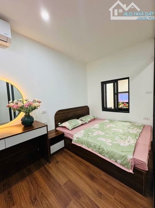 BÁN CĂN GÓC TẦNG 4,TẬP THỂ PHỐ CỔ, 16 TRẦN HƯNG ĐẠO, HOÀN KIẾM. 70M2 – 3PN 4,79 TỶ - 2