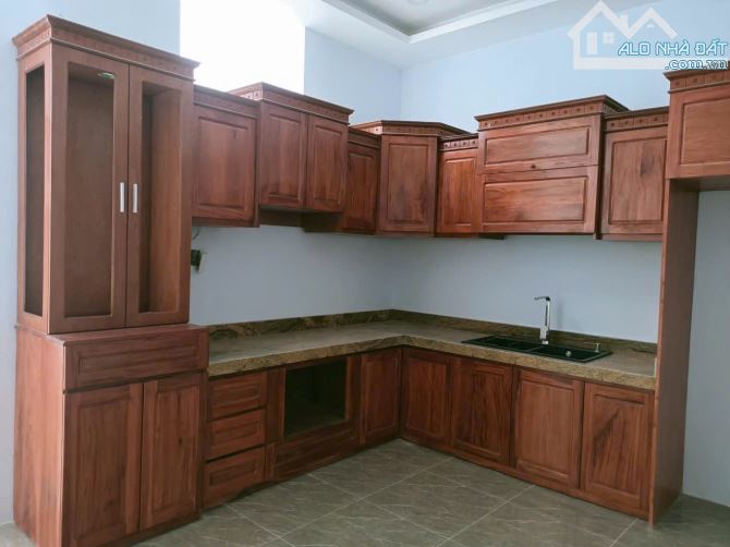 1Tỷ750 BÁN NHÀ 1 TRỆT 1 LẦU SỔ RIÊNG THỔ CƯ - 2